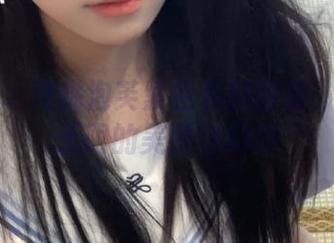 微密圈 – 玫桃泡芙紫色私拍图集：展现了无限的美丽与幻想