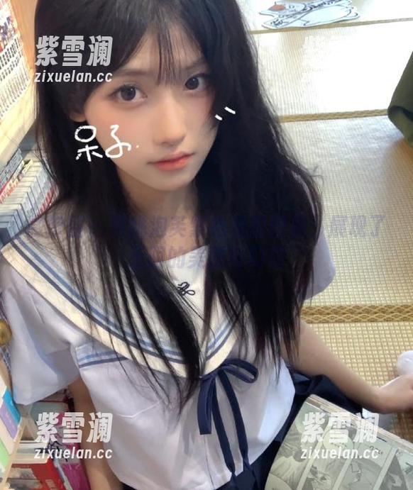 玫桃泡芙 微密圈 - 玫桃泡芙紫色私拍图集:展现了无限的美丽与幻想