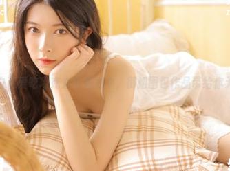 沉醉在白莉爱吃巧克力的魅力中，御姐图包作品带给你无限遐想