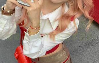秀人网 – Cris_卓娅祺的写真图册，感悟她唯美不失性感的艺术表达