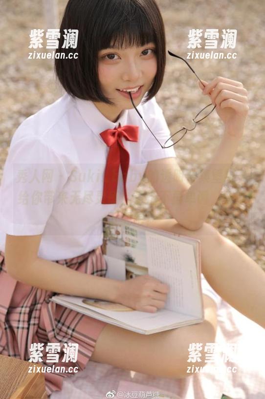 秀人网-Suki_baby 秀人网 - Suki_baby的透明合集壁纸,给你带来无尽灵感,生活不再单调,快来下载吧!
