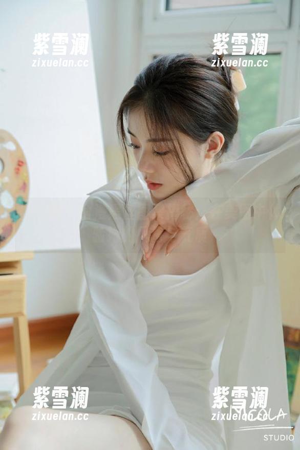 秀人网-俞漫 秀人网 - 俞漫黑丝图集揭秘:在美图中体验她的风格与气质