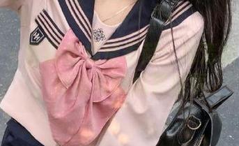 秀人网 – 圆圆酱倾情奉献：高清美脚合集，脚趾间的搞笑故事
