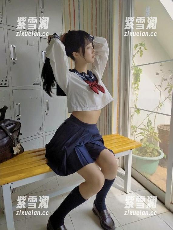 秀人网-夏雪爱 秀人网 - 不可错过的夏雪爱肉丝美照,原图与照片带你领略风情万种!