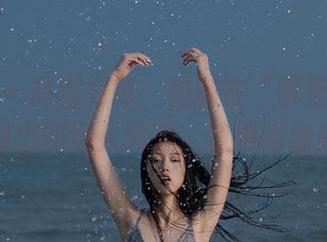 秀人网 – 高清写真：奶酥在“裤里丝”中展现出的迷人风采，值得细细品味