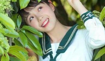 秀人网 – 媃柔与白衬衫的邂逅：图库中的写真如诗如画如梦