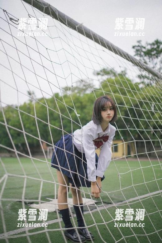 秀人网 - 你见过穿校服的宋愉愉没？这高清写真集绝对让你大吃一惊！