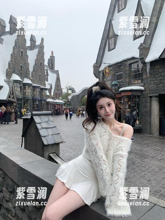 秀人网-沐娜娜 秀人网 - 收集沐娜娜泳装经典作品,网盘资源免费下载等你体验!