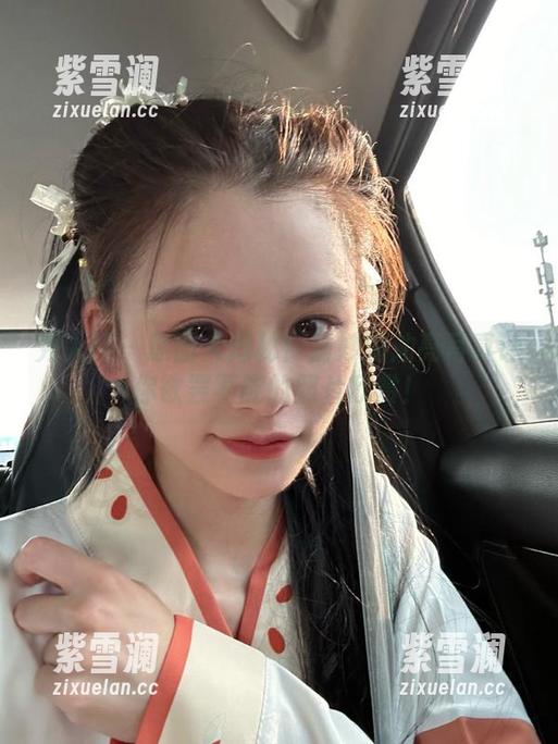 秀人网 - 原图大揭秘！清妙的油亮写真让你欲罢不能的照片欣赏！