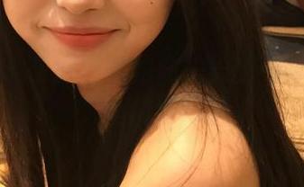 秀人网 – 在甜白酱的私拍美图中领略纯白的优雅与纯粹