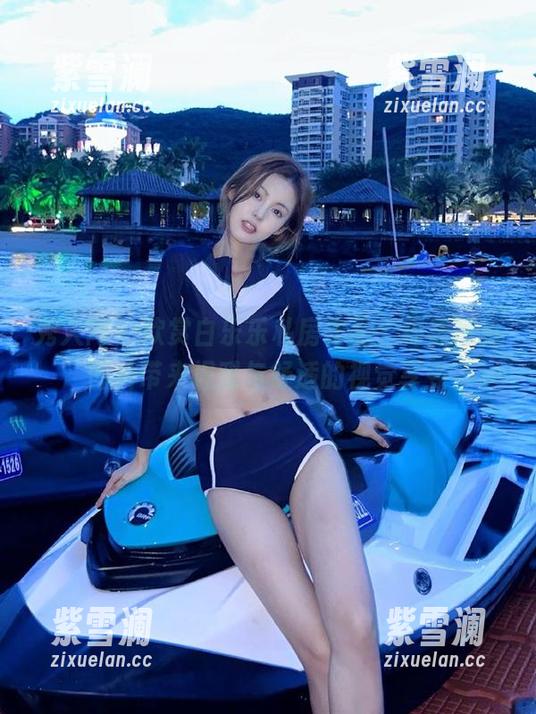 秀人网-白乐乐 秀人网 - 欣赏白乐乐私房作品,棉袜写真图片带来温暖与舒适的视觉享受