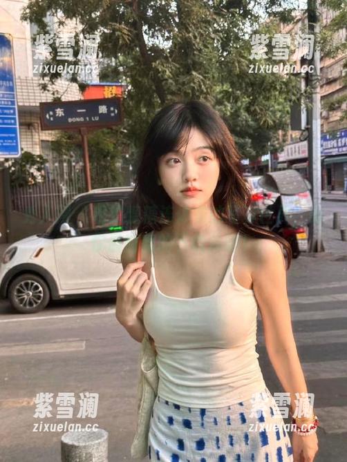 秀人网-糖糖 秀人网 - 相约糖糖连体衣的写真世界,给你最甜蜜的下载体验!