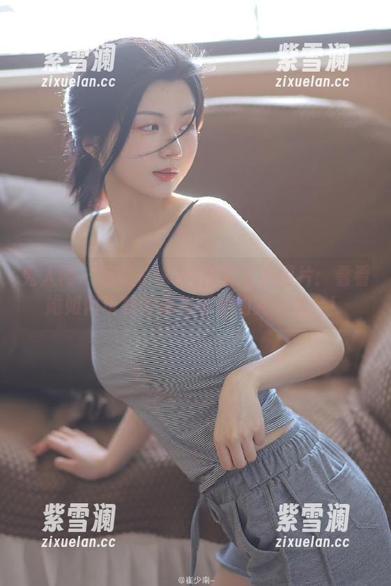 秀人网-芭比KIKI 秀人网 - 芭比KIKI兔女郎写真图片:看看她如何玩转性感与可爱的完美结合!