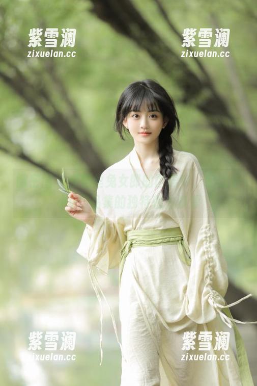 纪念小小v 微密圈 - 在黑丝兔女郎的世界中,纪念小小v作品集的独特魅力资源