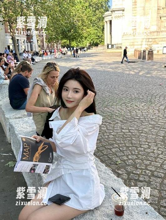 纳丝摄影-杨琪 纳丝摄影 - 当杨琪私拍泳衣原图亮相,网友纷纷跪拜求教穿搭秘诀!