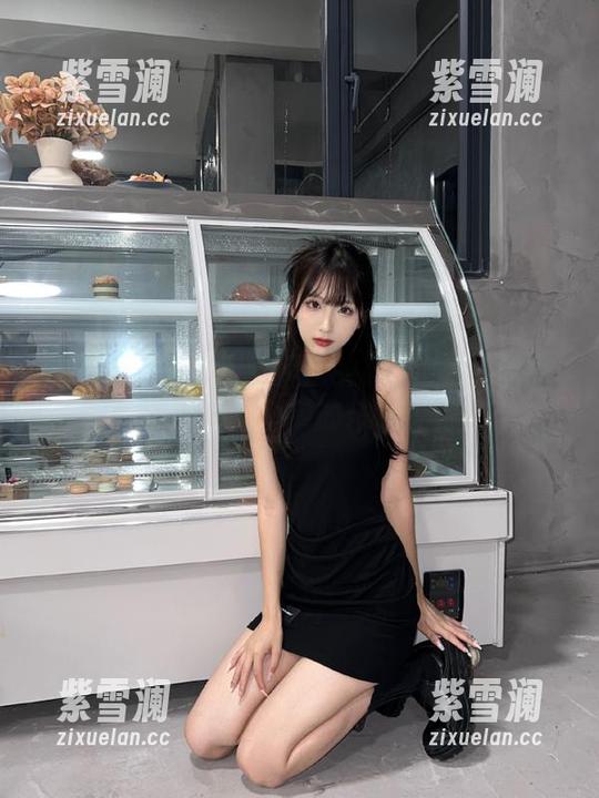 美媛馆-媛媛酱 美媛馆 - 沉浸在媛媛酱的裤里丝私拍合集,感受最真实的艺术魅力