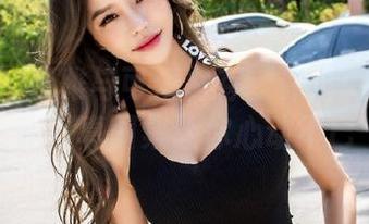美媛馆 – 优雅与可爱并存：许诺sabrina的写真图集让你心动不已