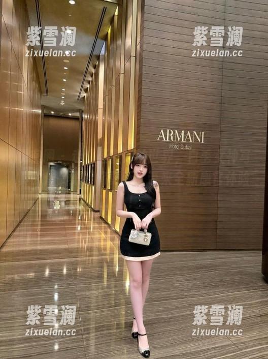 聂傲娇 微密圈 - 走进聂傲娇的世界,白毛女神写真的作品集即将更新,带来全新感官体验!