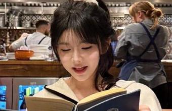 舞蹈生日记 – 子琳的肉丝写真：让我们一起观看这场视觉与美感的双重盛宴吧！