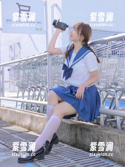 花漾show-穆菲菲 花漾show - 穆菲菲无圣光皮衣写真,一组原图让你领略她的优雅与魅力