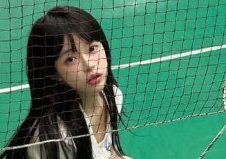 花漾show – 顾欣怡私拍合集：黑白色调下的真实与梦幻交替