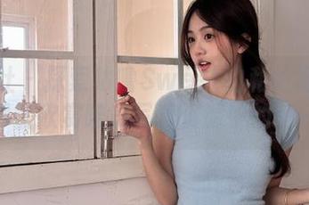 蜜桃社 – 探索咕噜Sweet的私拍海边之旅，尽情欣赏唯美写真资源中的每一瞬！