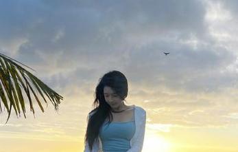 微密圈 – 免费获取轩子巨二兔的户外写真照片，体验自然与艺术的完美碰撞