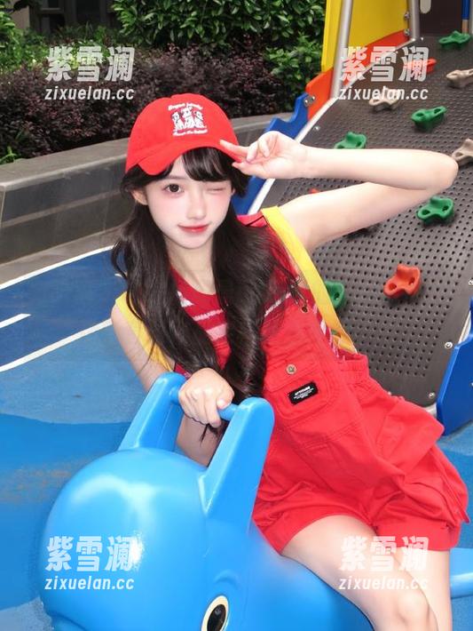 轰趴猫-杨晨晨sugar 轰趴猫 - 领略杨晨晨sugar的校服艺术,精彩套图作品定格校园青春岁月
