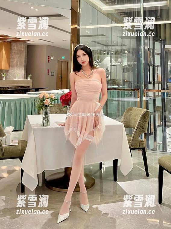 过期米线线喵 “过期米线线喵”福利热血来袭,JK诱惑图包尽显清纯与性感的完美结合