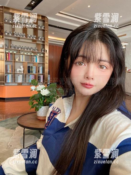 阿寨寨ninja无圣光写真：神明巫女形象让人难以忘怀的视觉体验