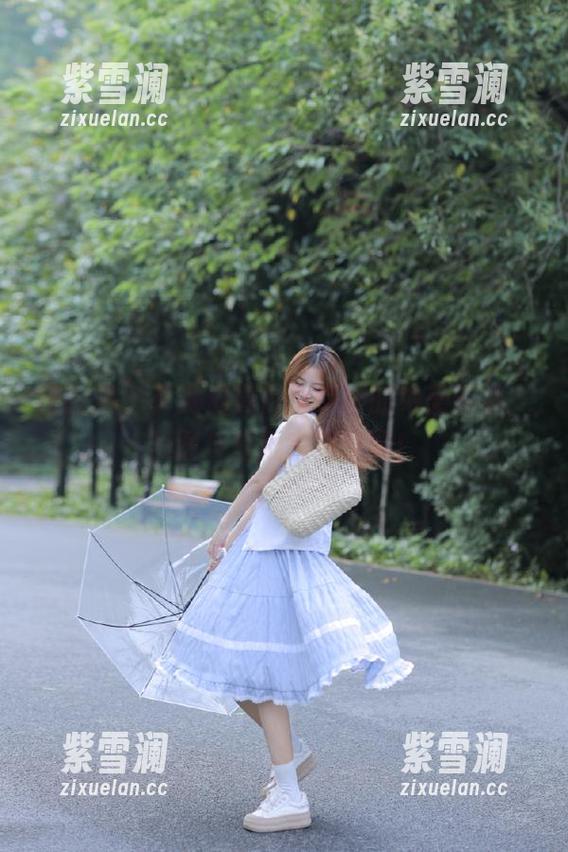 雅拉伊-周周 雅拉伊 - 享受周周修女带来的绝美图像,美图与壁纸完美交融!