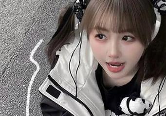 微密圈 – 穿上体操服的雪怡妹纸，全套写真图包散发运动女孩的无限魅力
