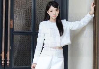 青豆客 – 子纯儿Annie女神的写真作品，别告诉我你还不想一睹为快，立刻来看看这些惊艳的图片分享！
