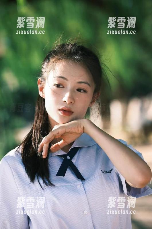 青豆客-安沛蕾 青豆客 - 精美图片分享:安沛蕾带你感受女孩的纯真与独特魅力