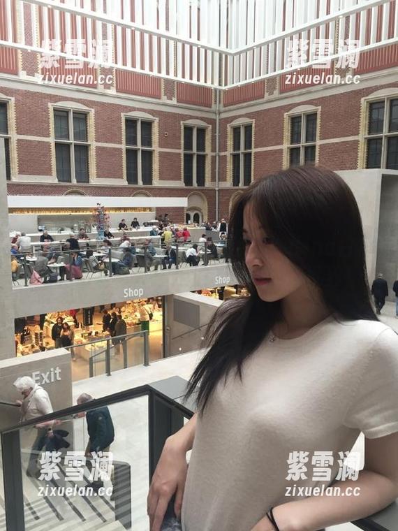 魅妍社-兜豆靓Youlina 魅妍社 - 精美绝伦!兜豆靓Youlina白裙写真网盘,带你走进梦幻的时尚世界!
