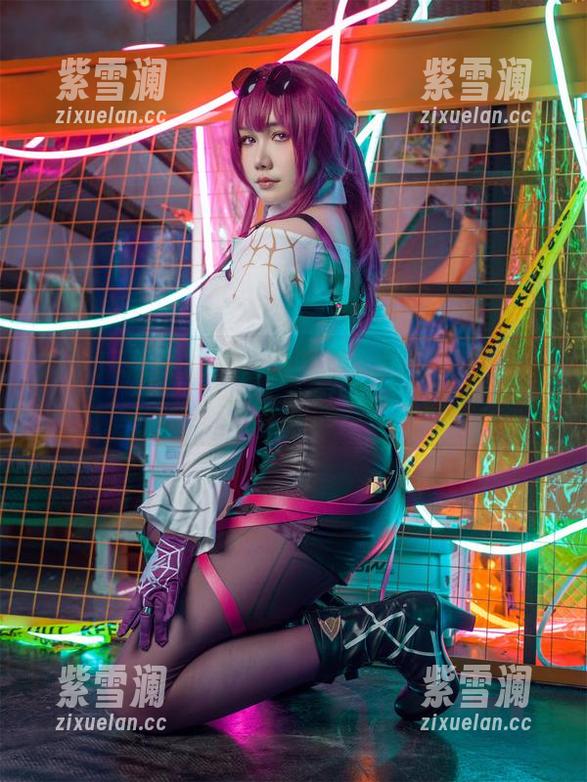 麻花麻花酱 麻花麻花酱私拍校服写真,展现青涩时代的纯真魅力