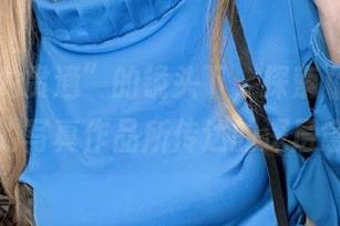 在“黑龙贯通”的镜头下，探索《薇薇安娜》的写真作品所传达的深层意境。